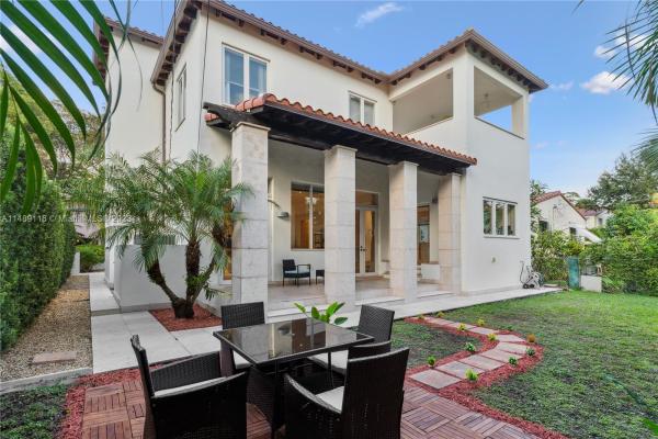 Granada, 612 Alcazar Ave, Coral Gables, Florida 33134, image 3