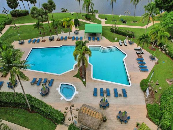 Tower At Biscayne Cove, 18181 NE 31st Ct #1106, Aventura, Florida 33160, image 3