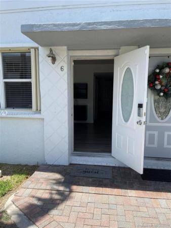 North Treasure Townhomes, 7801 Hispanola Ave #6, North Bay Village, Florida 33141, image 3