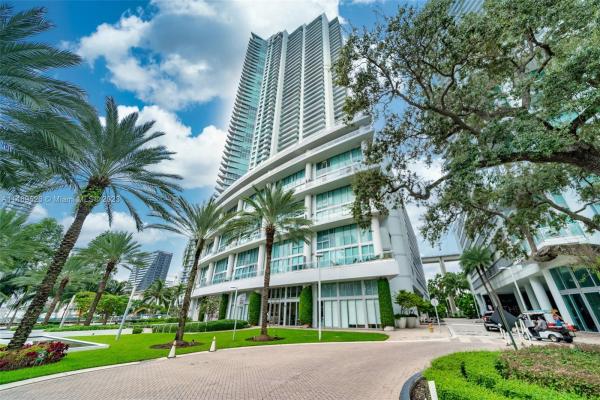 Mint At Riverfront, 92 SW 3rd St #1206, Miami, Florida 33130, image 1