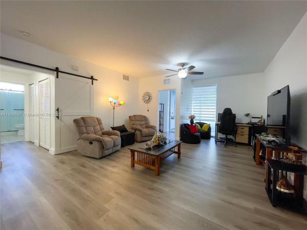 Pine Key Resort, 1040 Hancock Creeck S #103, Cape Coral, Florida 33909, image 3