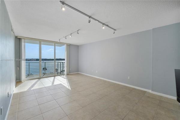 The Slade, 1551 N Flagler Dr #912, West Palm Beach, Florida 33401, image 2