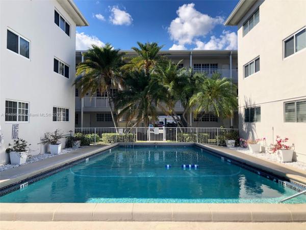 Woodlake, 462 Golden Isles Dr #206, Hallandale Beach, Florida 33009, image 1