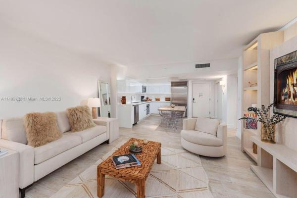 1 Hotel & Homes, 102 24th St #1412, Miami Beach, Florida 33139, image 1