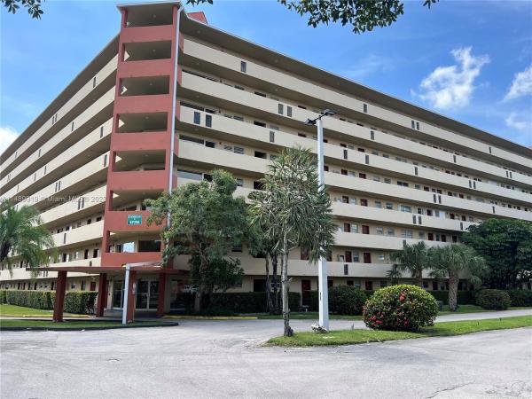 Camellia Gardens, 1770 NE 191st St #415-1, Ojus, Florida 33179, image 1