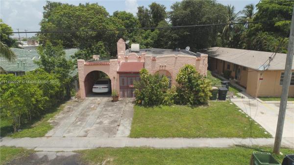 Irons Manor, 721 NE 126th St, North Miami, Florida 33161, image 3
