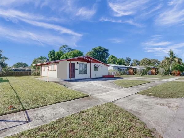 Carol City, 18730 NW 29th Pl, Miami Gardens, Florida 33056, image 2