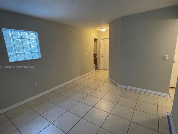 Venetia Gardens South, 1240 SE 31st Ct #106-32, Homestead, Florida 33035, image 3
