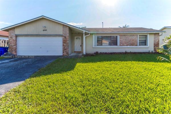 Palm Gate, 4965 SW 12th St, Margate, Florida 33068, image 1