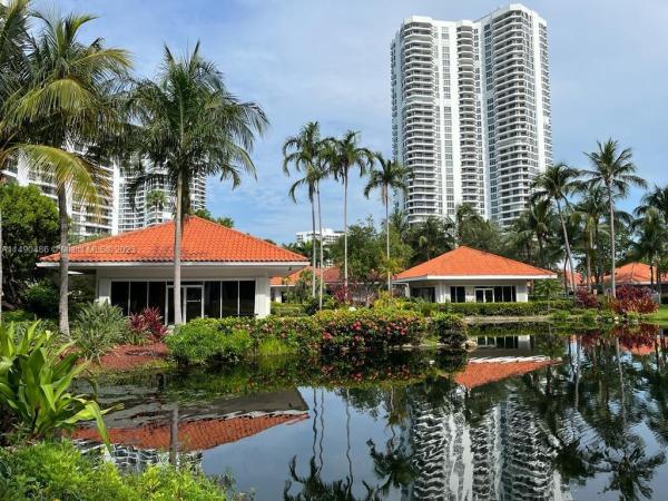 Mystic Pointe Tower 400, 3500 Mystic Pointe Dr #2904, Aventura, Florida 33180, image 1