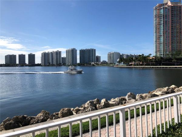Mystic Pointe Tower 400, 3500 Mystic Pointe Dr #2904, Aventura, Florida 33180, image 3
