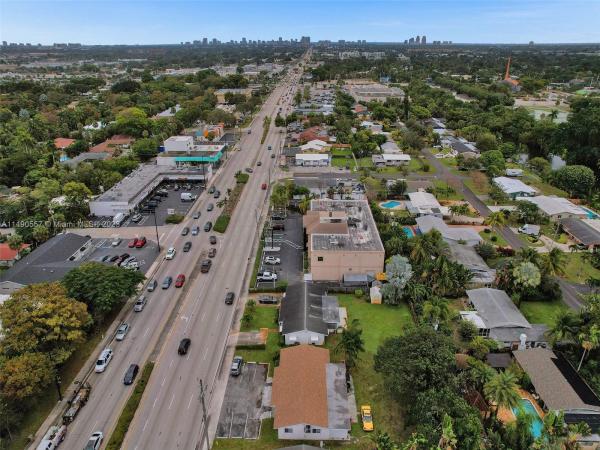 Boulevard Estates , 632 W Oakland Park Blvd, Wilton Manors, Florida 33311, image 3