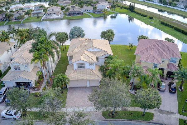 Silver Falls, 4671 SW 131st Ter, Miramar, Florida 33027, image 3