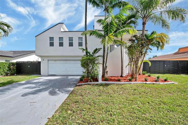 Poinciana South, 15637 SW 142nd Ave, Richmond West, Florida 33177, image 3