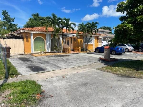 Gratigny Heights, 661 E 64th St, Hialeah, Florida 33013, image 1