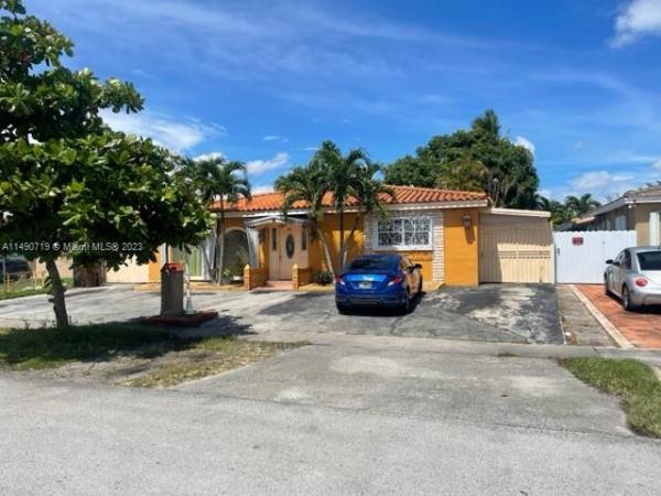 Gratigny Heights, 661 E 64th St, Hialeah, Florida 33013, image 2