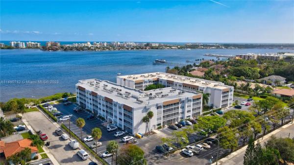 Palm Lake, 1502 S Lakeside Dr #309, Lake Worth Beach, Florida 33460, image 1
