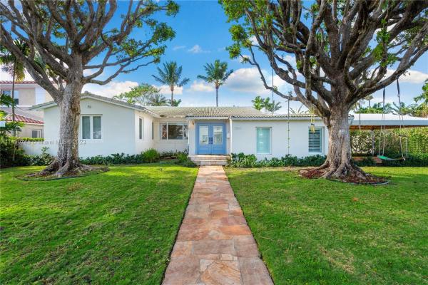 Beach View, 5860 La Gorce Dr, Miami Beach, Florida 33140, image 3