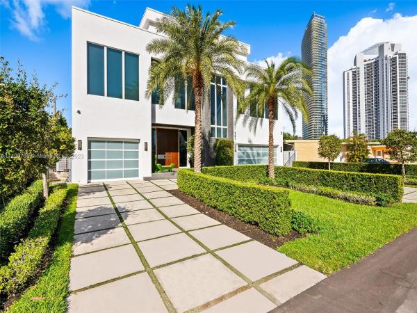 Golden Shores Ocean Boulevard Estates, 241 188th St, Sunny Isles Beach, Florida 33160, image 2
