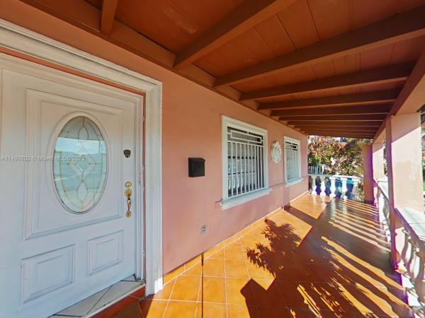 Tamiami Highlands, 5643 SW 7th St, Miami, Florida 33134, image 2