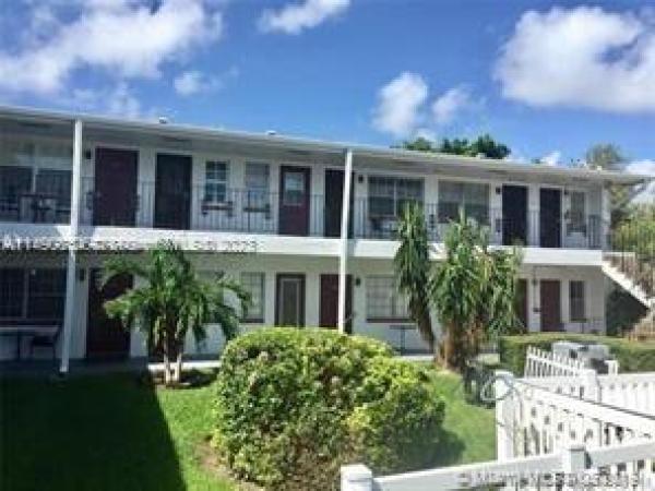Colonial House, 1100 Atlantic Shores Blvd #406, Hallandale Beach, Florida 33009, image 2