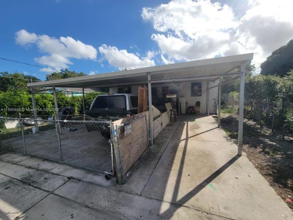 Floral Park, 1918 NW 52nd St, Brownsville, Florida 33142, image 1