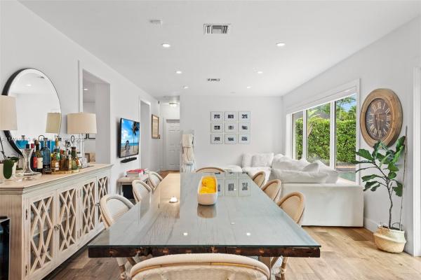 Riviera, 1330 San Remo Ave, Coral Gables, Florida 33146, image 2