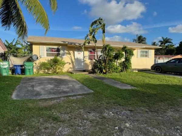 Arch Creek Estates, 14615-17 NE 14th Ave, Golden Glades, Florida 33162, image 1