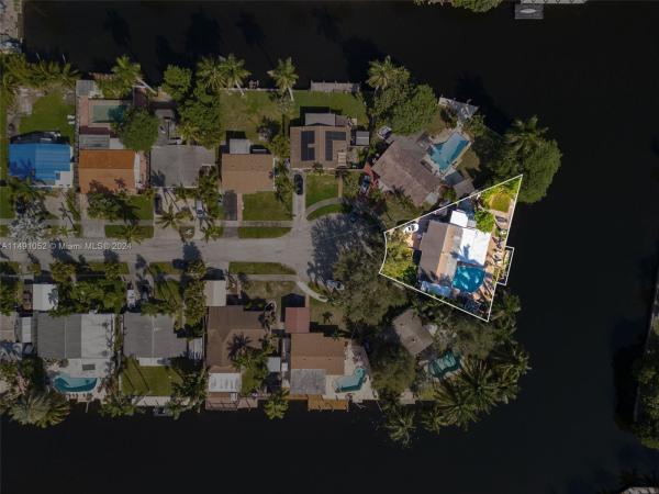 Look Homesites, 2700 Scott St, Hollywood, Florida 33020, image 2