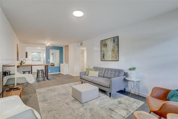 Wilton Village, 2607 NE 8th Ave #34, Wilton Manors, Florida 33334, image 1
