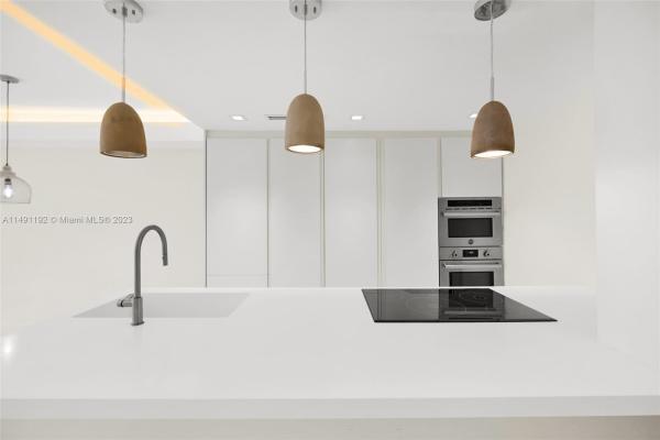 5600 Collins, 5600 Collins Ave #5A, Miami Beach, Florida 33140, image 2