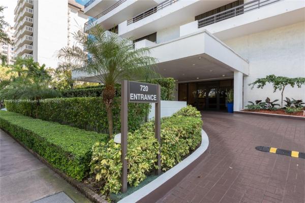 Granada Park, 720 Coral Way #12A, Coral Gables, Florida 33134, image 2