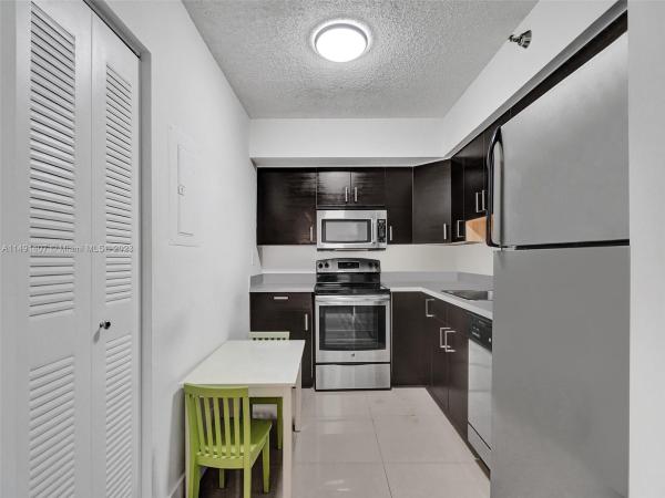Parc Central Aventura South, 3300 NE 191st St #1605, Aventura, Florida 33180, image 3