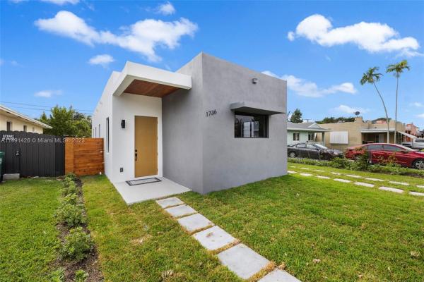 17th Avenue Manor, 1736 NW 47th St, Miami, Florida 33142, image 3