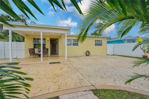 Seventeenth Avenue Heights, 1661 NW 111th St, Pinewood, Florida 33167, image 2