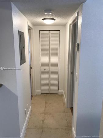 Palm Beach Place, 1601 Windorah Way #B, West Palm Beach, Florida 33411, image 1