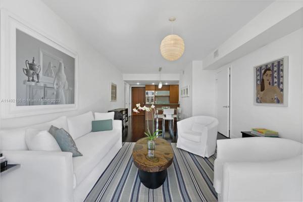 Mei, 5875 Collins Ave #1206, Miami Beach, Florida 33140, image 3