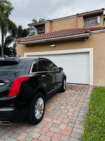 Seville Place, 8257 NW 191st Ln, Hialeah, Florida 33015, image 2