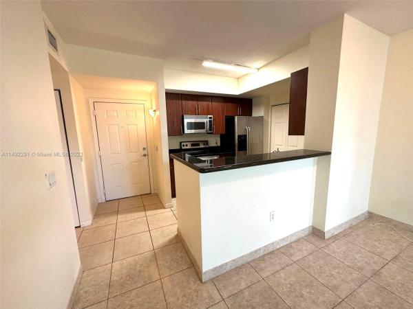 Lauderdale One, 2421 NE 65th St #418, Fort Lauderdale, Florida 33308, image 2
