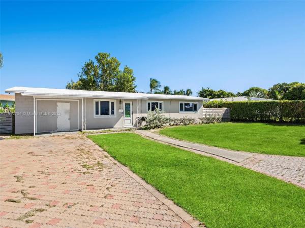 Beachway Estates, 2301 NE 8th St, Pompano Beach, Florida 33062, image 2