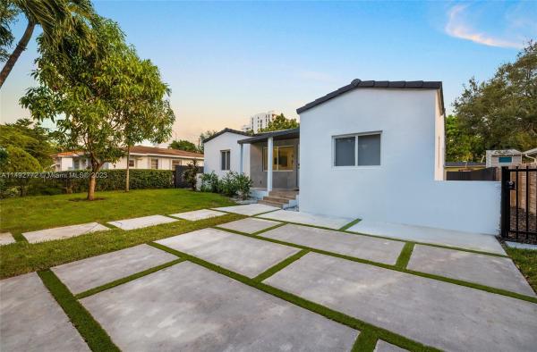 Brentwood, 250 NE 45th St, Miami, Florida 33137, image 1