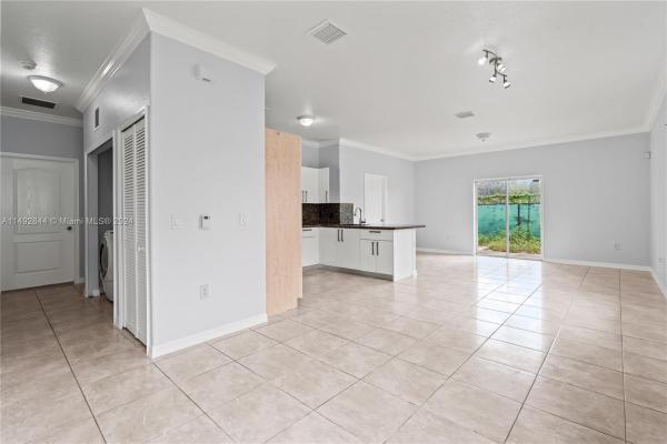13256 Old Biscayne Dr #706, Unincorporated Dade County, Florida 33181, image 1