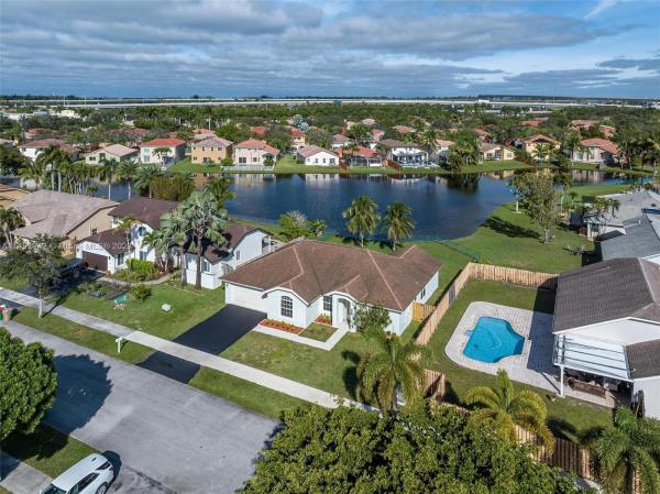 New Providence East, 471 Barbri Ln, Davie, Florida 33325, image 3