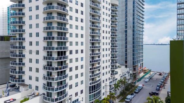 23 Biscayne Bay, 601 NE 23rd St #TH5, Miami, Florida 33137, image 1