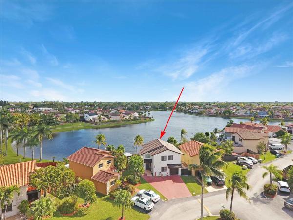 Tamiami Lakes, 857 SW 135th Ct, Tamiami, Florida 33184, image 3