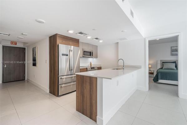 The Ivory Residence, 9261 E Bay Harbor Dr #505, Bay Harbor Islands, Florida 33154, image 3