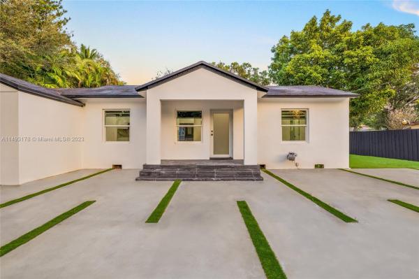 Indian Mound Park, 8281 NE 2nd Ct, Miami, Florida 33138, image 1