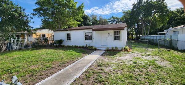 Alapat, 2440 NW 59th St, Brownsville, Florida 33142, image 2