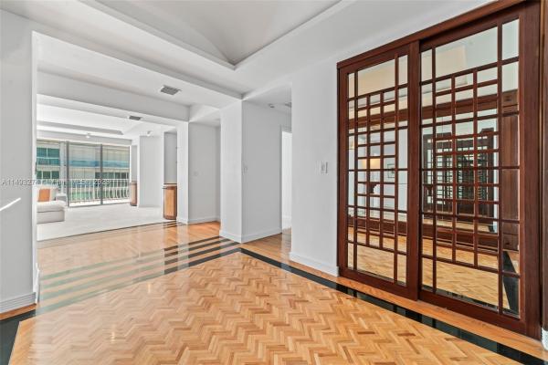 Bal Harbour 101, 10155 Collins Ave #PH-03, Bal Harbour, Florida 33154, image 2