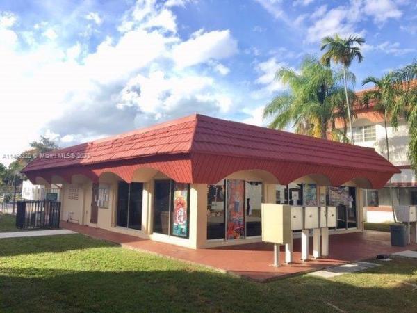 Castle, 10901 N Kendall Dr #210, Kendall, Florida 33176, image 2